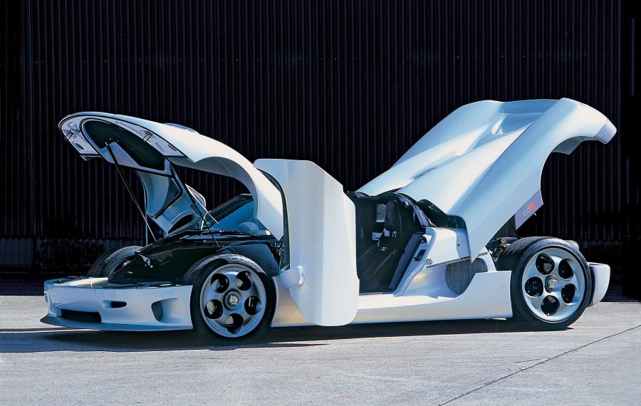  Koenigsegg CCR (7009) 2004 года  (UK) (фото 4 из 6)